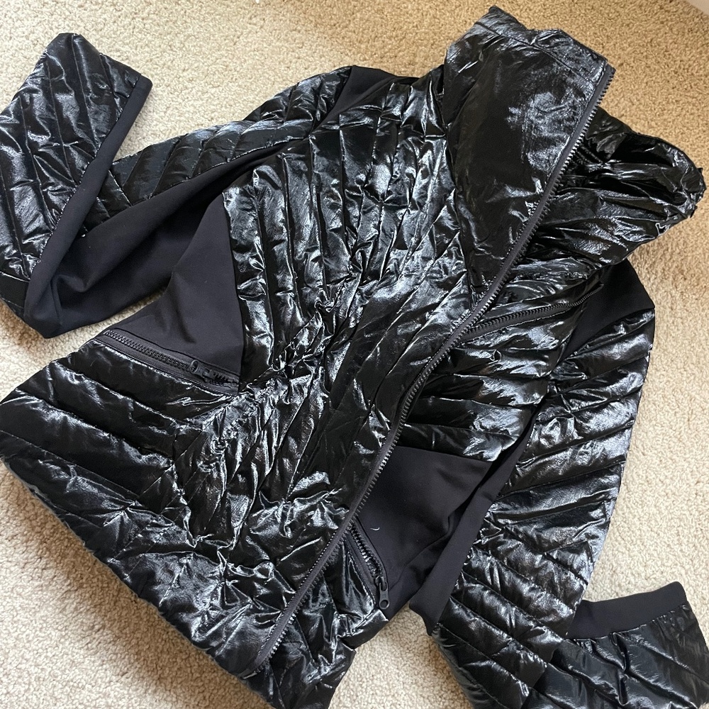 Blanc Noir Puffer